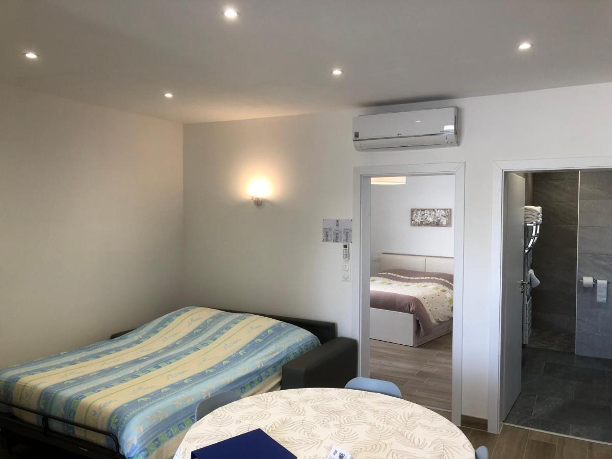 Sollaris Appartement 1ère étage à 11km de Europa-Park Friesenheim Esterno foto